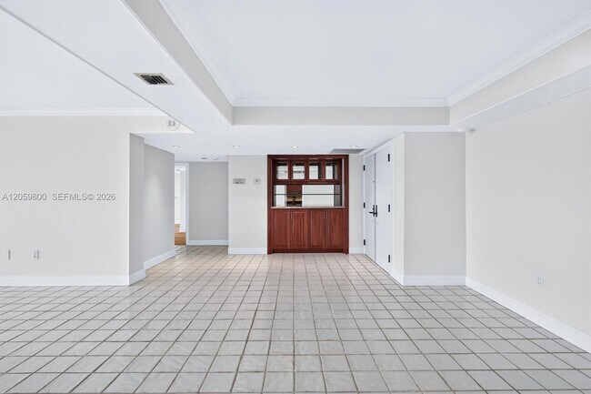 Building Photo - 1 Grove Isle Dr