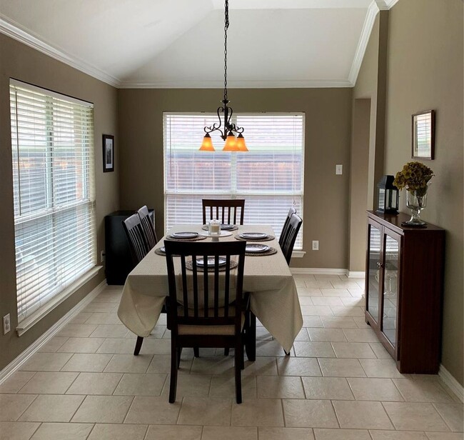 Building Photo - 3 Bedroom - 2 Bathroom House in Flower Mound