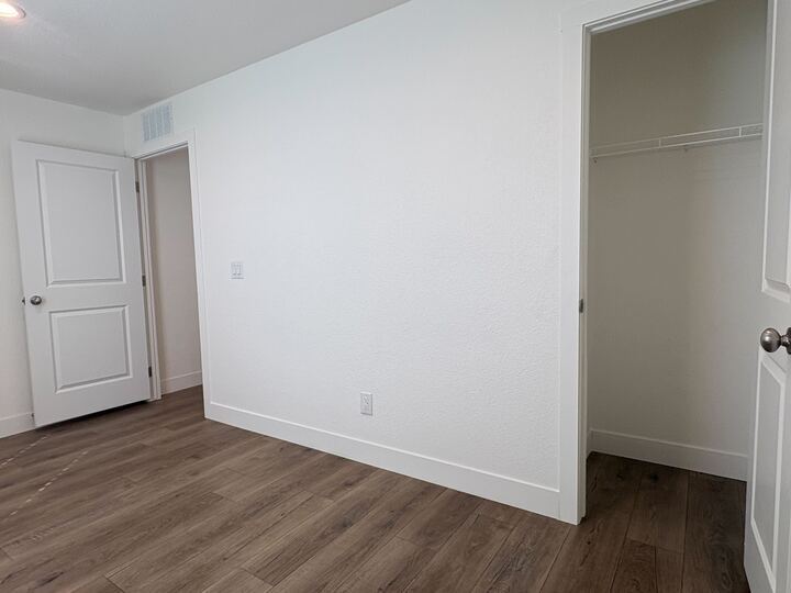 Building Photo - 2060 N Center St