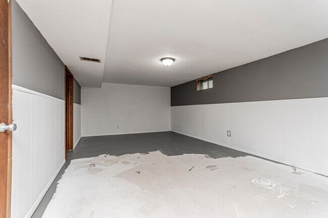 Building Photo - Please View 3D Virtual Walk-Through Before Scheduling a Showing