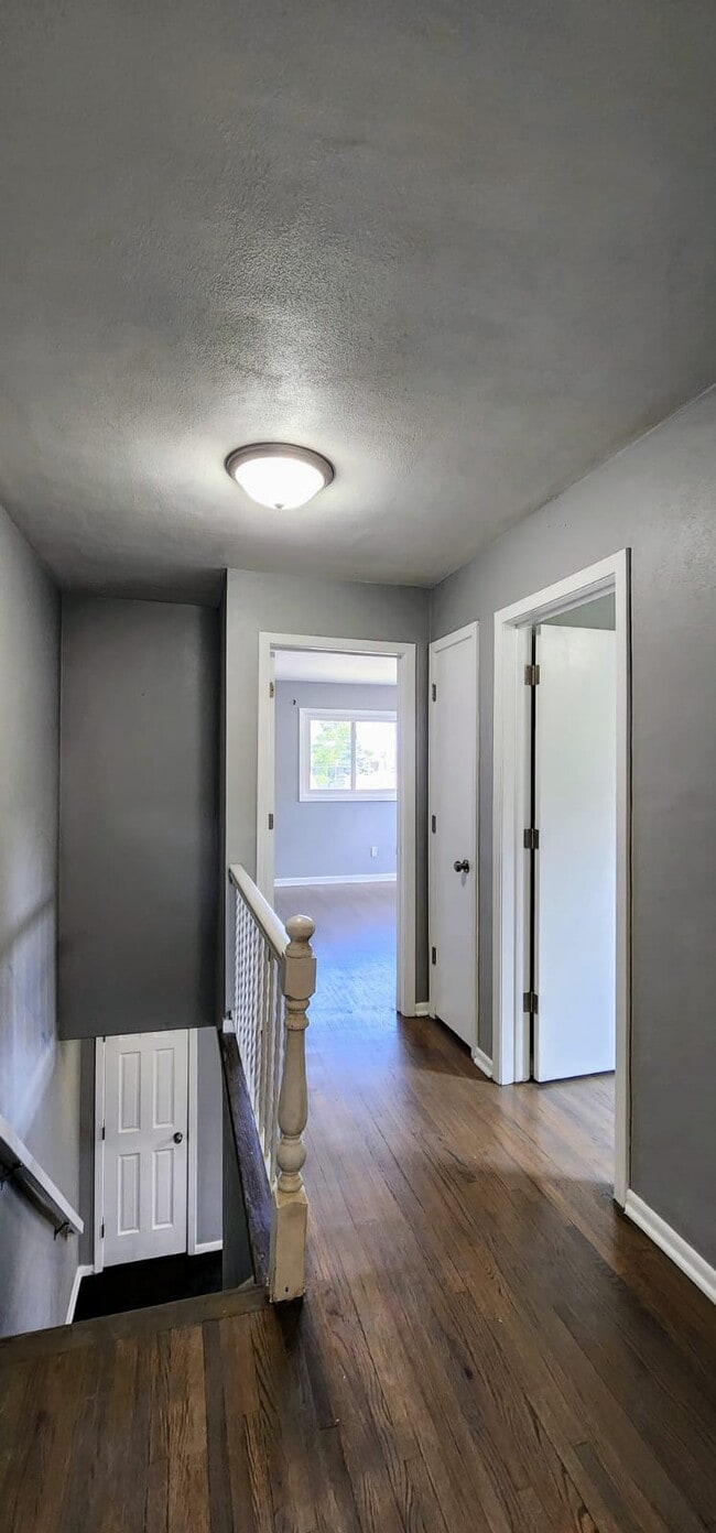 Building Photo - 7515 Cloman Way E