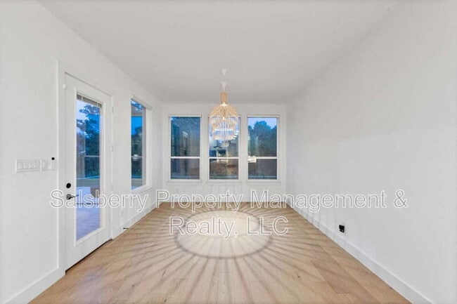 Building Photo - 1790 Coopers Hawk Dr