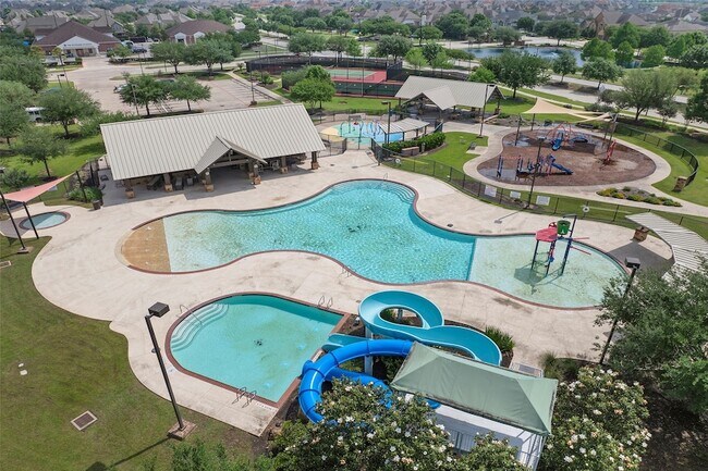 Building Photo - 27803 Indigo Pointe Ln