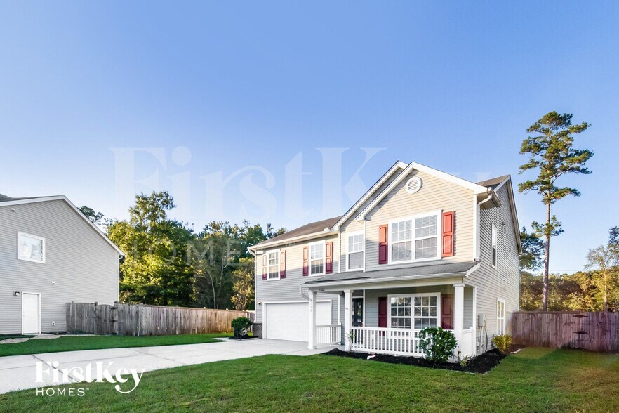 Building Photo - 5102 Torrey Ln