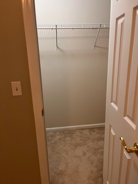 Building Photo - 2002 Larson Dr