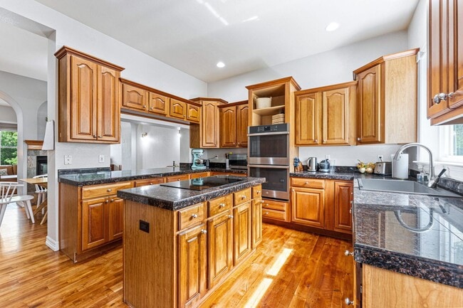 Building Photo - 3 bed, 4 bath LoHi single family home with 2 car detached garage