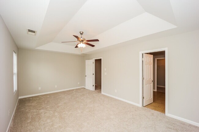 Building Photo - 2396 Camden Oak Way