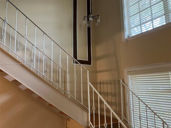 Building Photo - 8500 SW 109th Ave