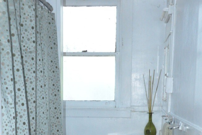 Bathroom - 210 Delaware Ave