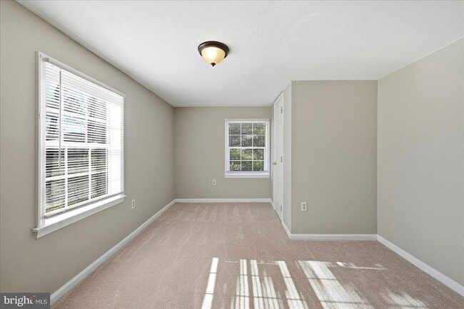 Building Photo - 37127 Butts Ln