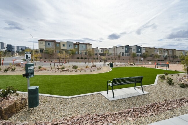 Building Photo - Brand New Townhouse!!! All Appliances incl...