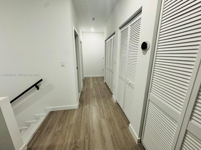 Building Photo - 1312 NW 3rd St