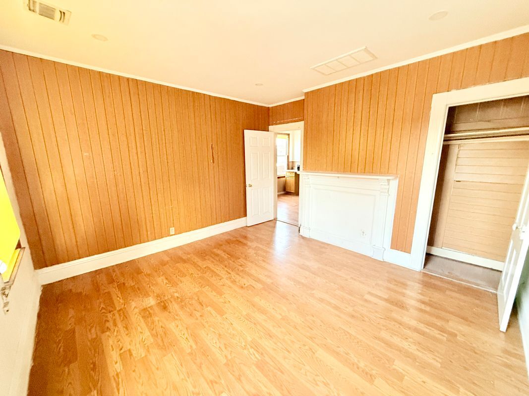 Building Photo - 71 Passaic St