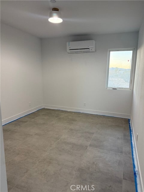 Building Photo - 811 Tahoe Ave