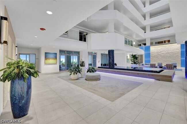 Building Photo - 4051 Gulf Shore Blvd N