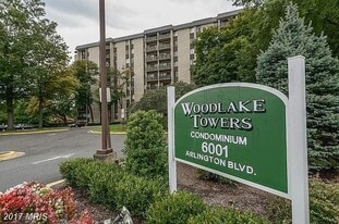 Building Photo - 6001 Arlington Blvd