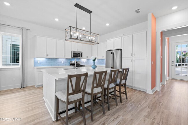 Building Photo - 135 Paradise Found Cir