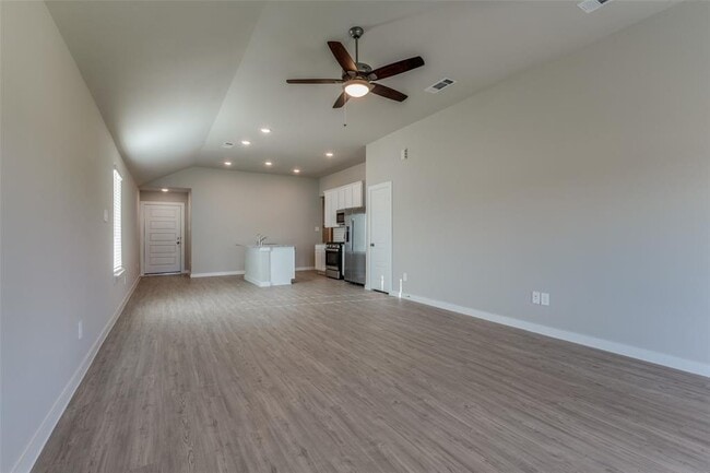 Building Photo - 925 Oak Mist Ln