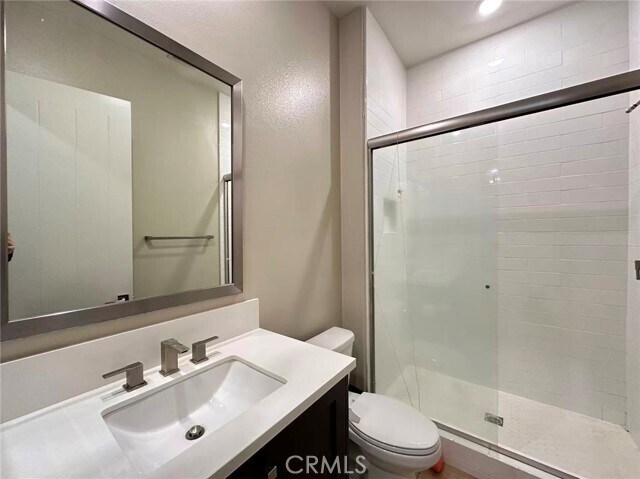 Building Photo - 140 Crossover