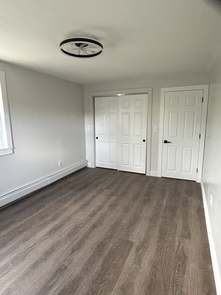 Building Photo - 11 Cote Cir