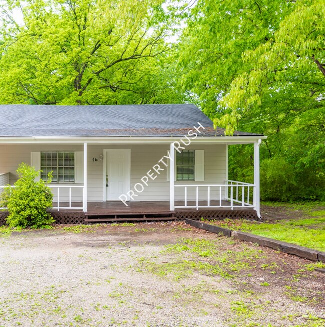 Primary Photo - 91 Circle Dr