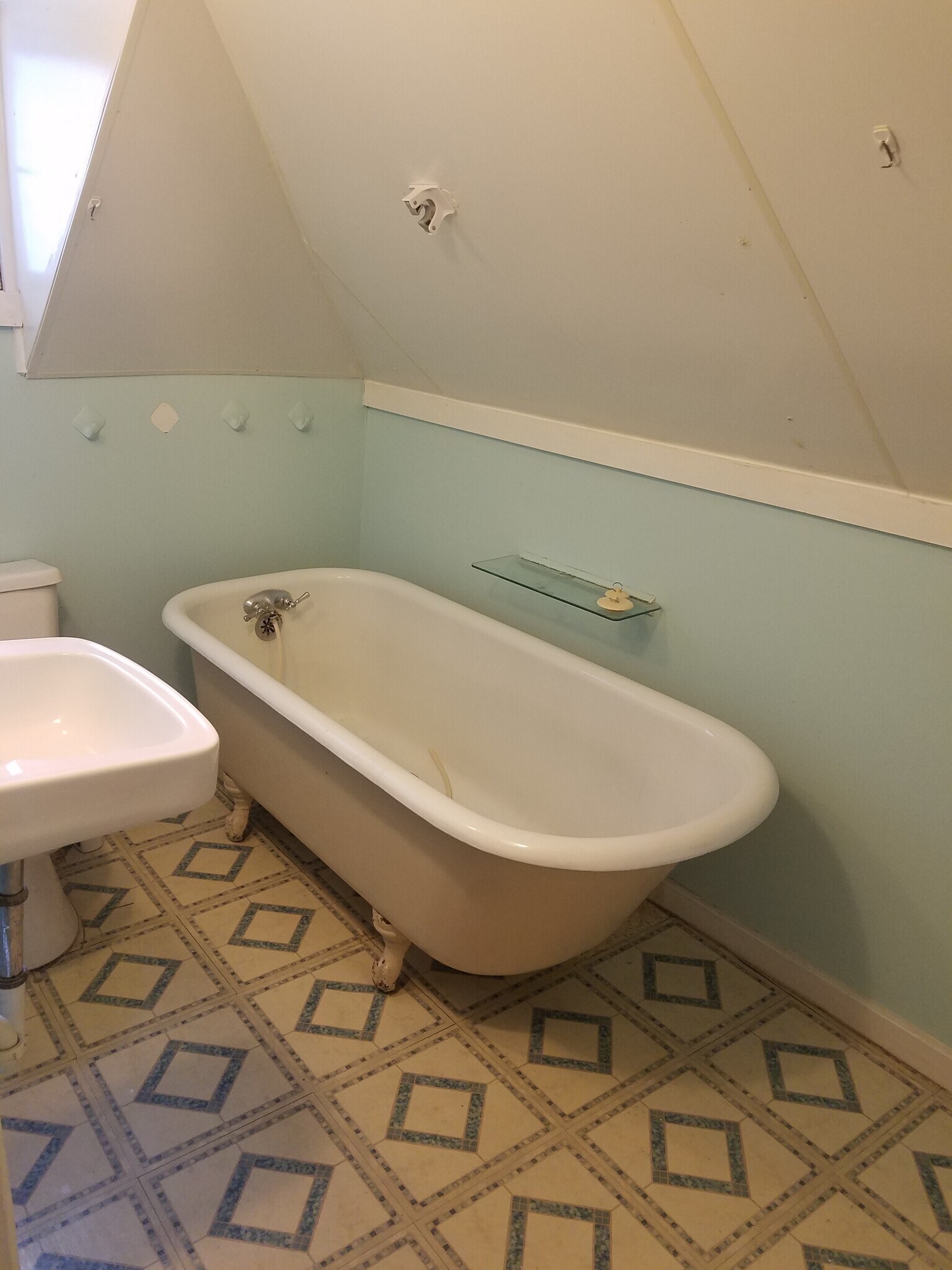 Building Photo - 161 Union Ave NE