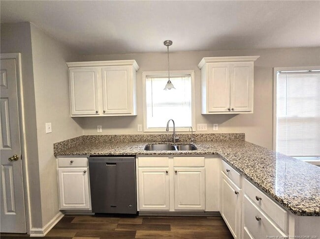 Building Photo - 5527 Rising Ridge Dr