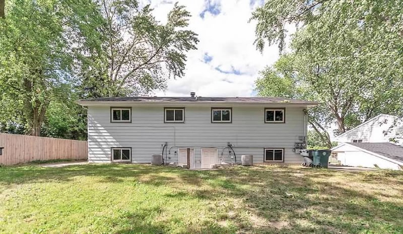 Building Photo - 1732 Burcham Dr