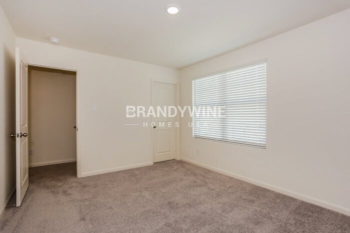 Building Photo - 8249 Muscovy Dr