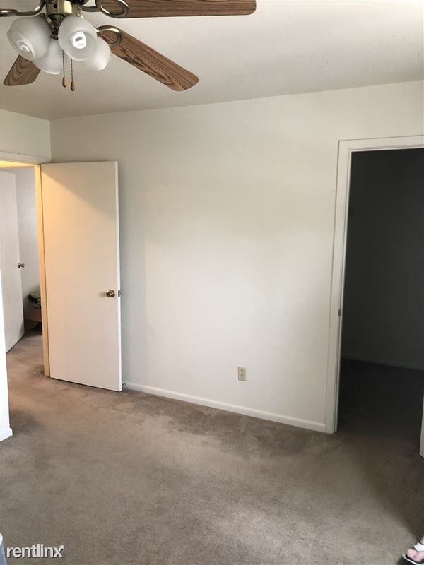 Building Photo - 2 br, 1.5 bath 4plex - 2815 Longmire Dr 28...