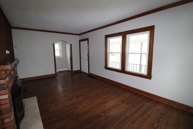 Building Photo - 4287 Rocky River Dr