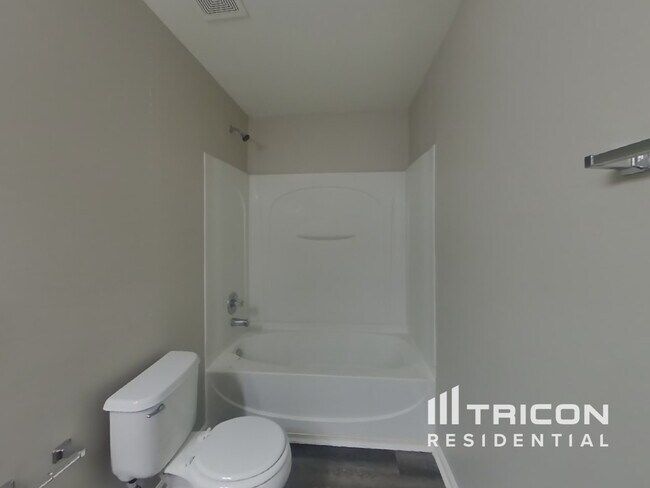Building Photo - 2790 Alix Way