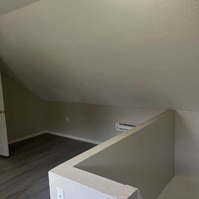 Building Photo - 3233 W 50th St