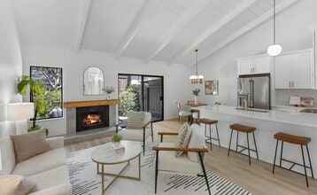 Building Photo - 2408 Westcliffe Ln