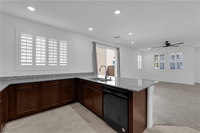 Building Photo - 2467 Bellinzona Pl