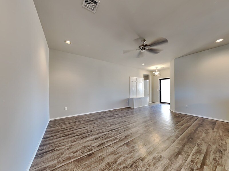 Building Photo - 11513 Ruger Rd