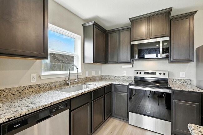 Building Photo - 325 Palo Duro Canyon Dr