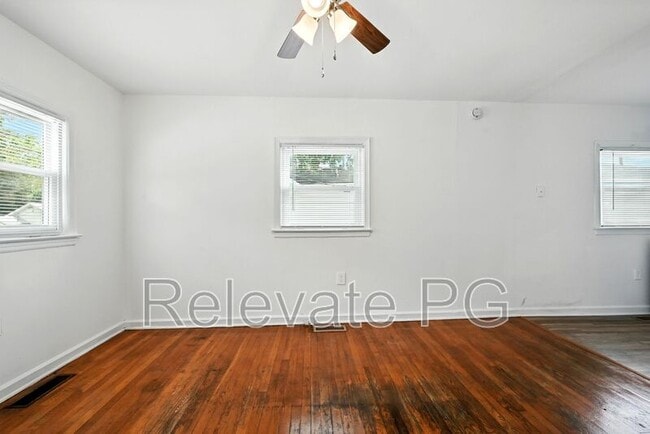 Building Photo - 1147 Willcox St
