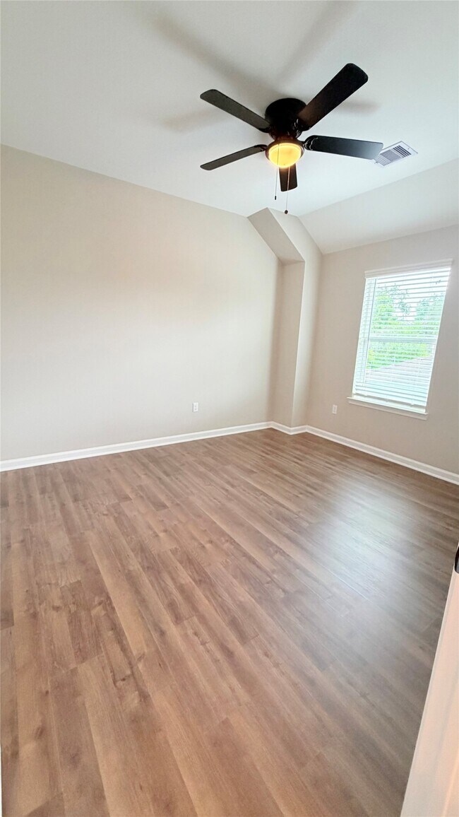 Building Photo - 7034 Smilax St
