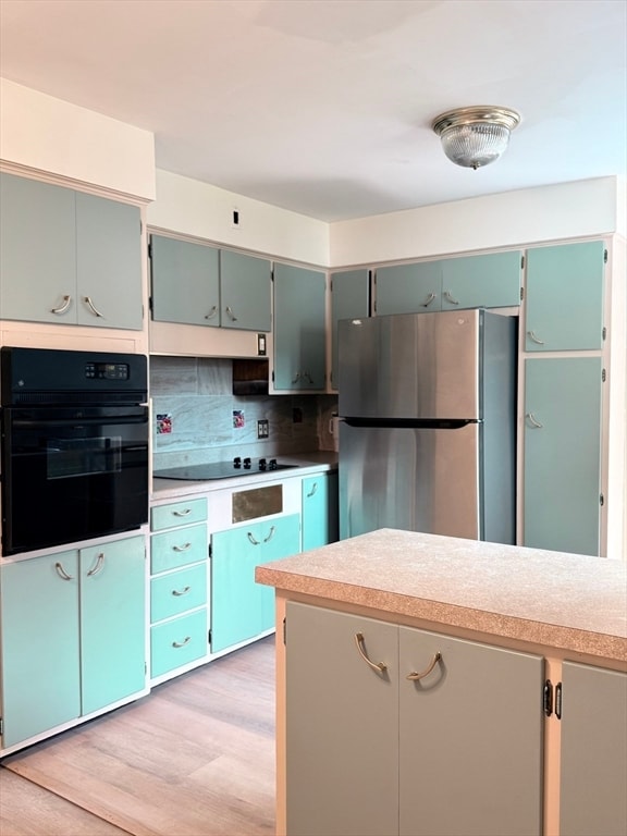 Primary Photo - 91 Whitcomb Dr