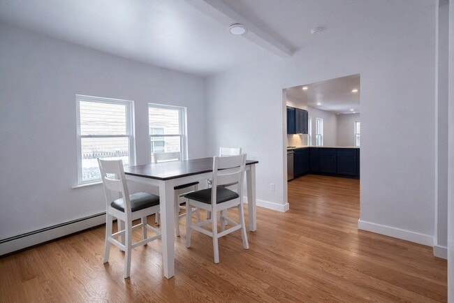 Building Photo - 29 Catherine St