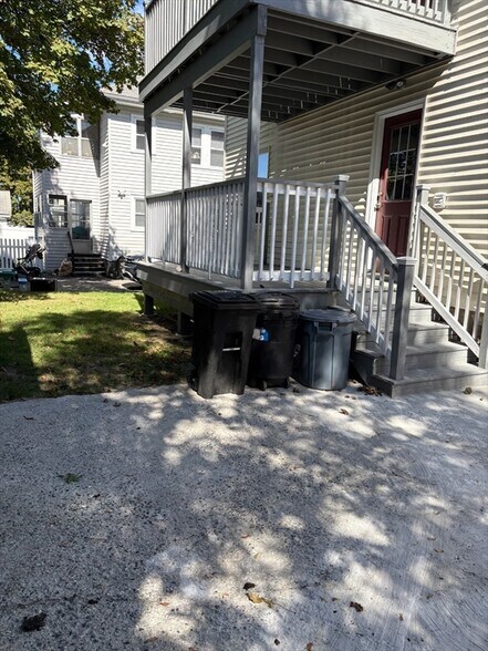 Building Photo - 200 Manthorne Rd