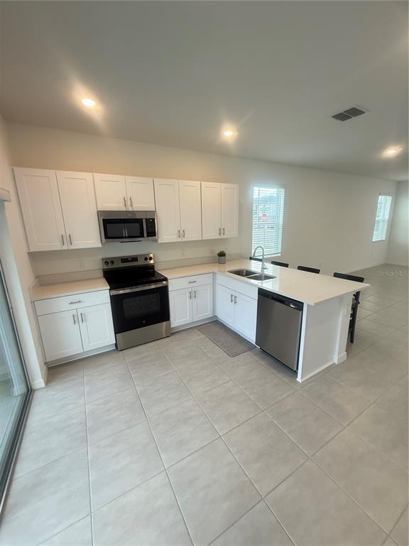Building Photo - 3065 Skyline Lp