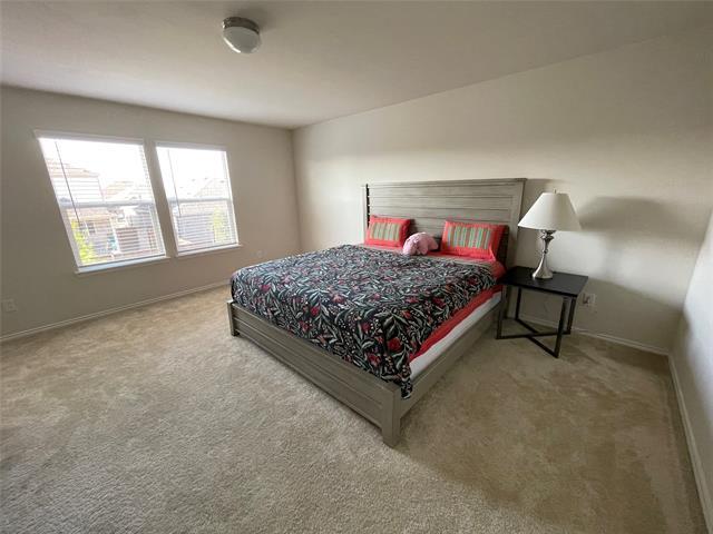 Building Photo - 902 Feldspar Way