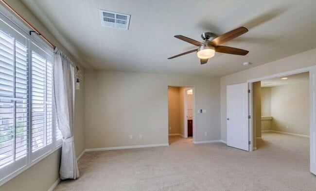 Building Photo - Bright & Spacious 5-Bedroom Home with 3-Car Garage in 89141