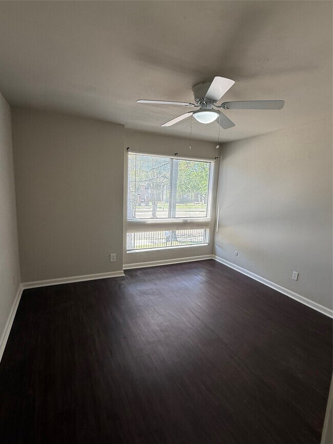 Building Photo - 17202 Imperial Valley Dr