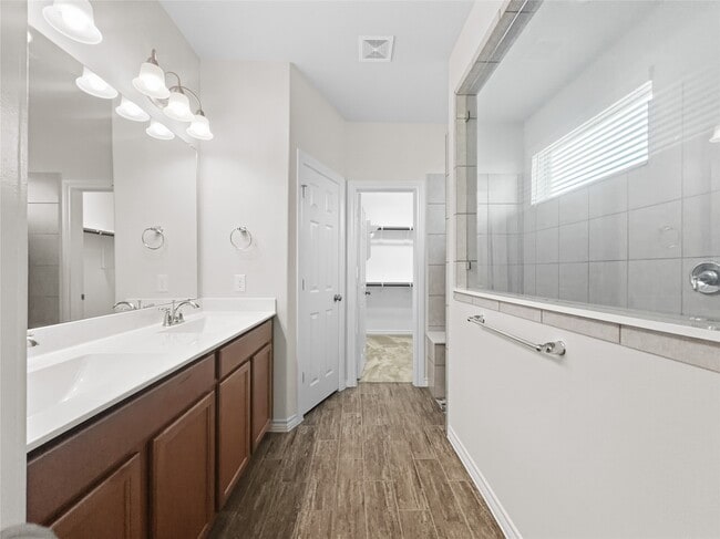 Building Photo - 4343 Imperial Gardens Dr.