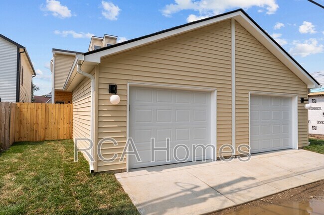 Building Photo - 43 Keystone Ave