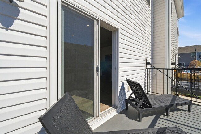 Building Photo - 4019 Grand Reserve Ln