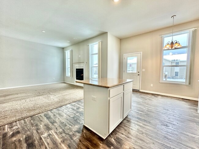 Building Photo - 2240 James Kelly Ln